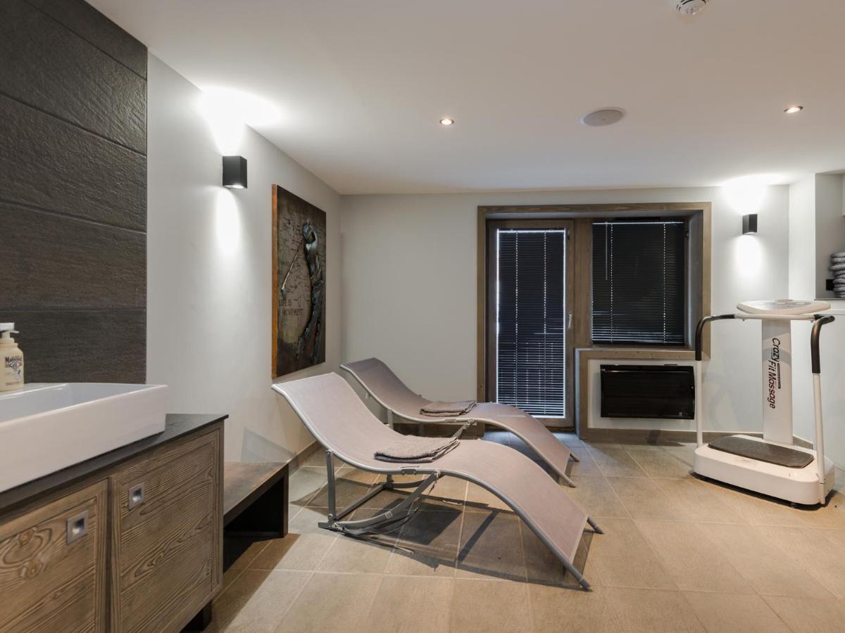 Hotel Victoria Lodge By Skinetworks Val d'Isere Bagian luar foto