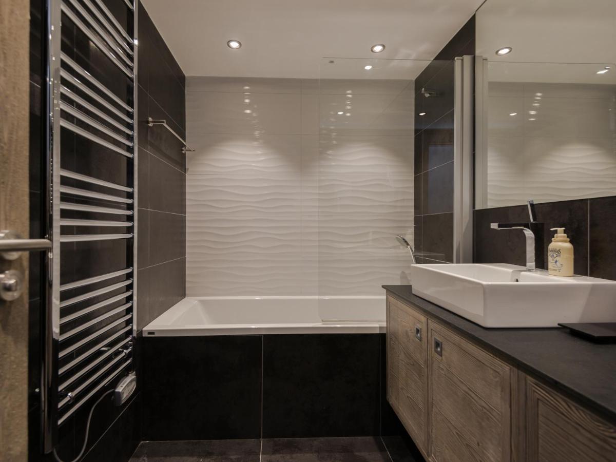 Hotel Victoria Lodge By Skinetworks Val d'Isere Bagian luar foto