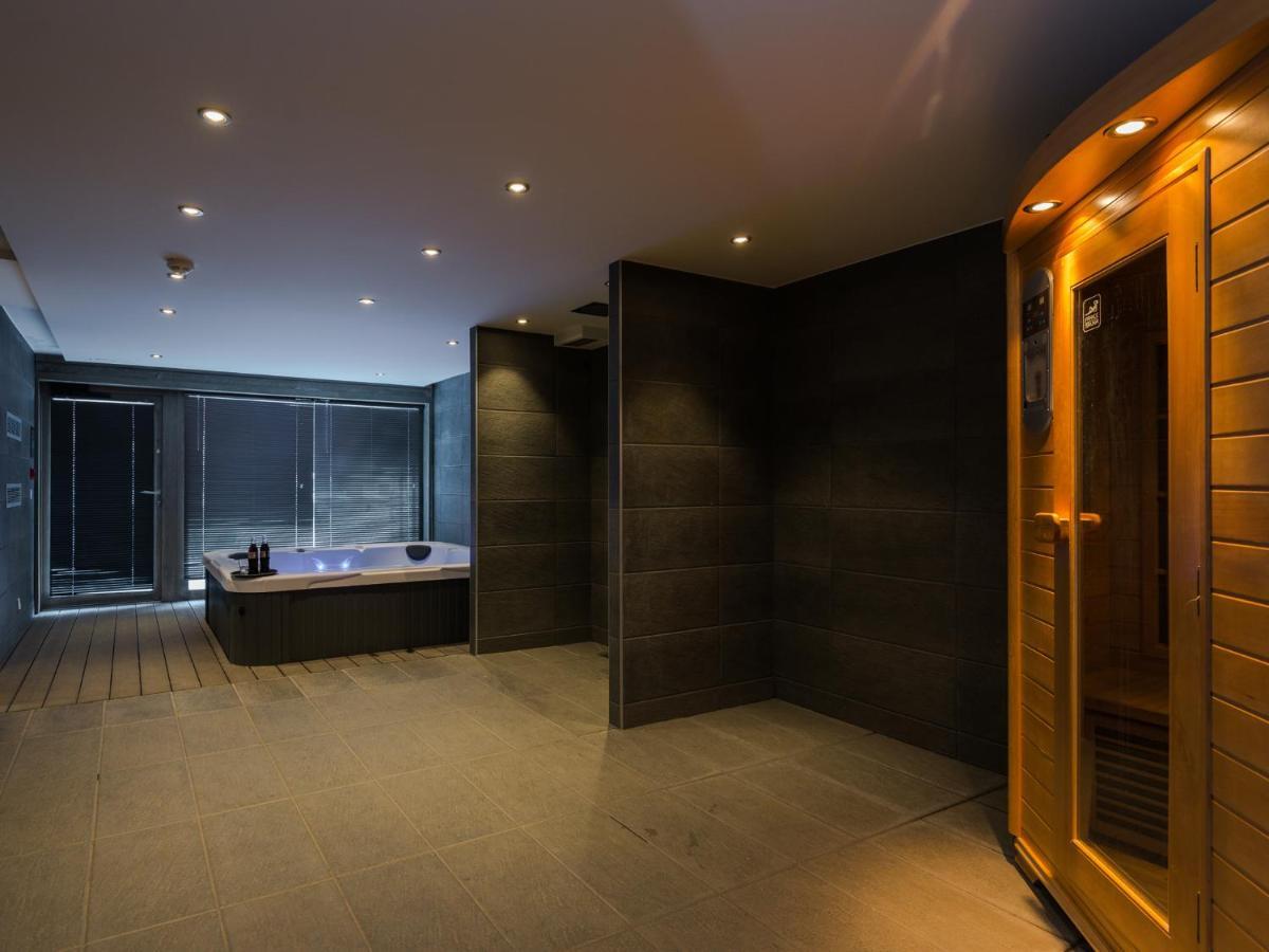 Hotel Victoria Lodge By Skinetworks Val d'Isere Bagian luar foto